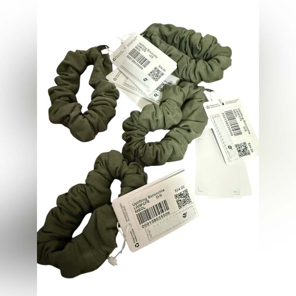 Lululemon Uplifting Scrunchie One size MEOL 4 Scrunchies
